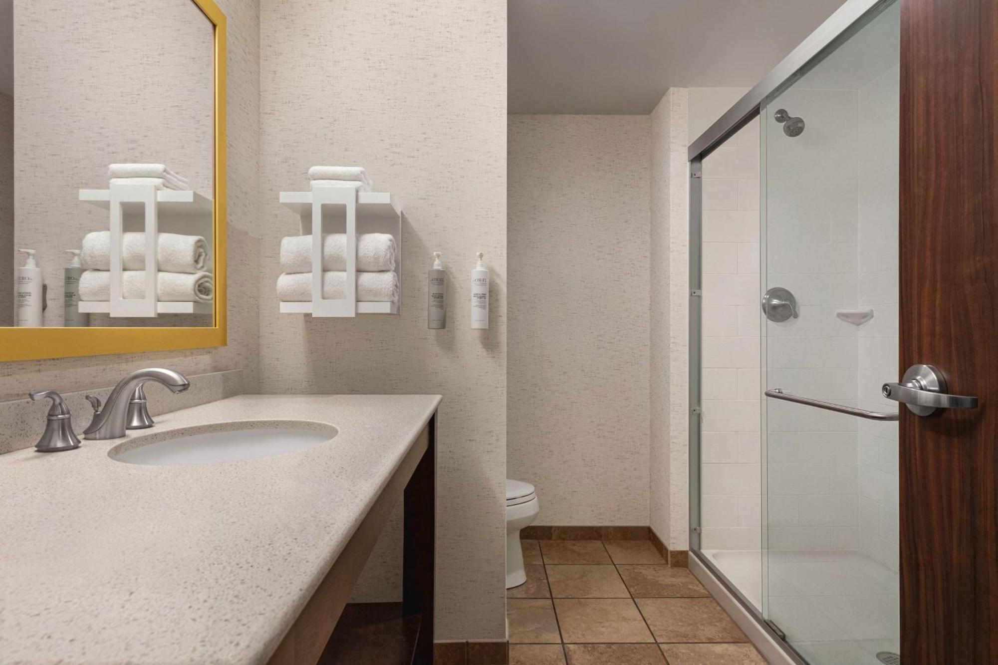 Hampton Inn & Suites Pittsburgh Waterfront West Homestead Exterior foto